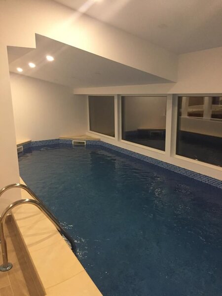 Predeal, Trei Brazi- vand sau inchiriez Hotel Andy Grand 4 stele