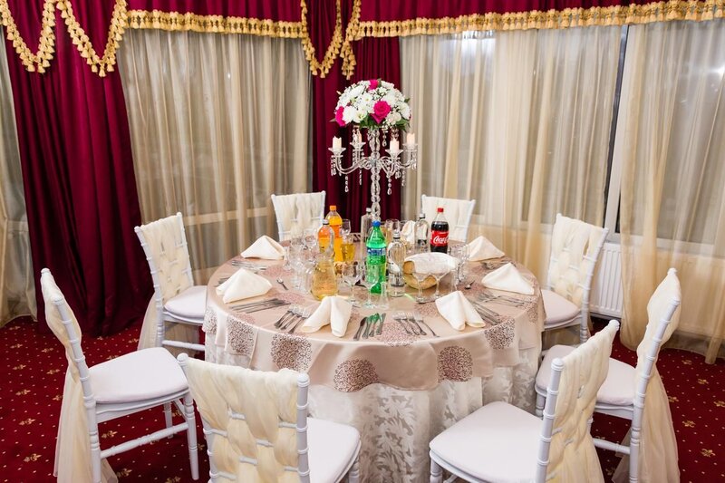 Predeal, Trei Brazi- vand sau inchiriez Hotel Andy Grand 4 stele