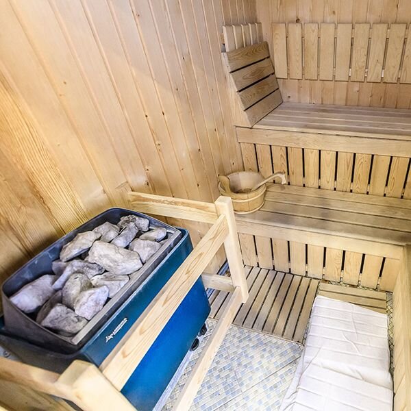 Predeal, Trei Brazi- vand sau inchiriez Hotel Andy Grand 4 stele